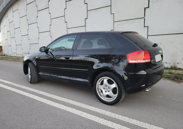 Audi A3 cena 17800 przebieg: 311000, rok produkcji 2007 z Pieniężno małe 154